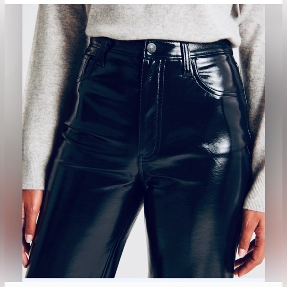 BNWT Abercrombie & Fitch The 90s Straight Ultra High Rise Faux leather Pants 33 - Picture 5 of 6